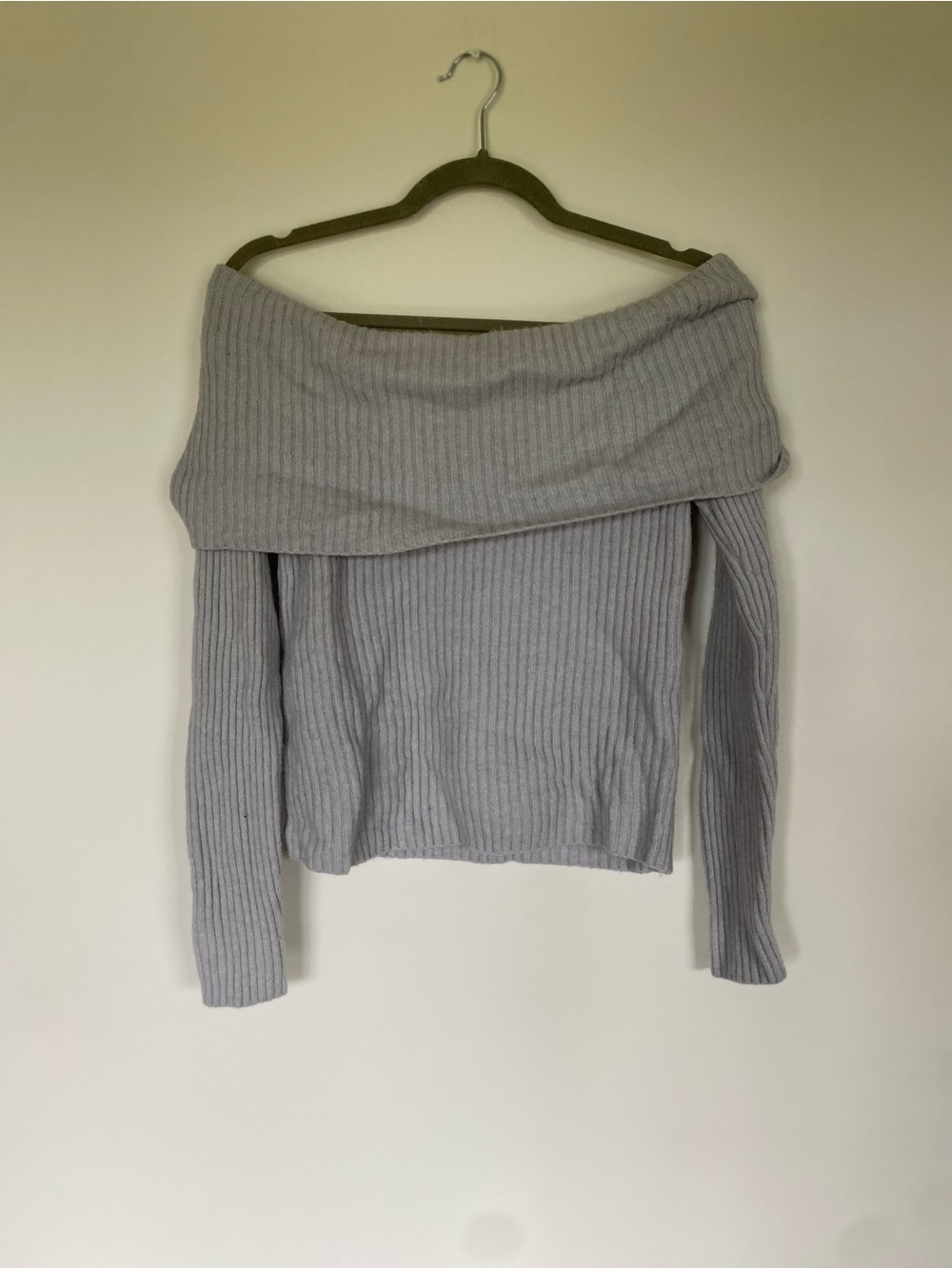Aritzia Nola Sweater